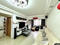 Blk 305 Tampines Street 32 (Tampines), HDB 5 Rooms #569799841